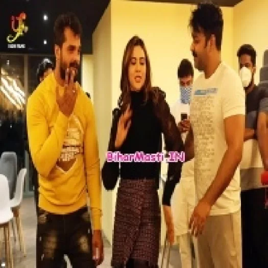 Othwa Se Madhu Chuwe (Khesari Lal Yadav, Pawan Singh, Kajal Raghwani,Sahar Afsha ) Dance Video